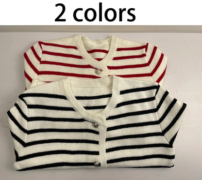 Korean Fashion Sweater Cardigan White Black Striped Knitted Sweater Women 2023 Winter Short Cardigan Long Sleeve Cardigan Female