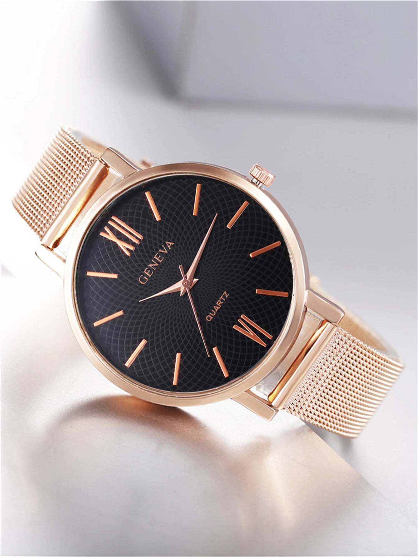 New Womens Fashion Simple Watch Ladies Leisure Watch Steel Mesh Sports  Wristwatches Women's Watch Bracelet