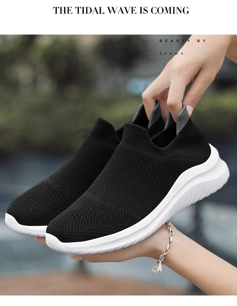 2023 New Comfortable High shoes man and womens classic sneakers Durable White Flat Canvas Shoes size 35-44